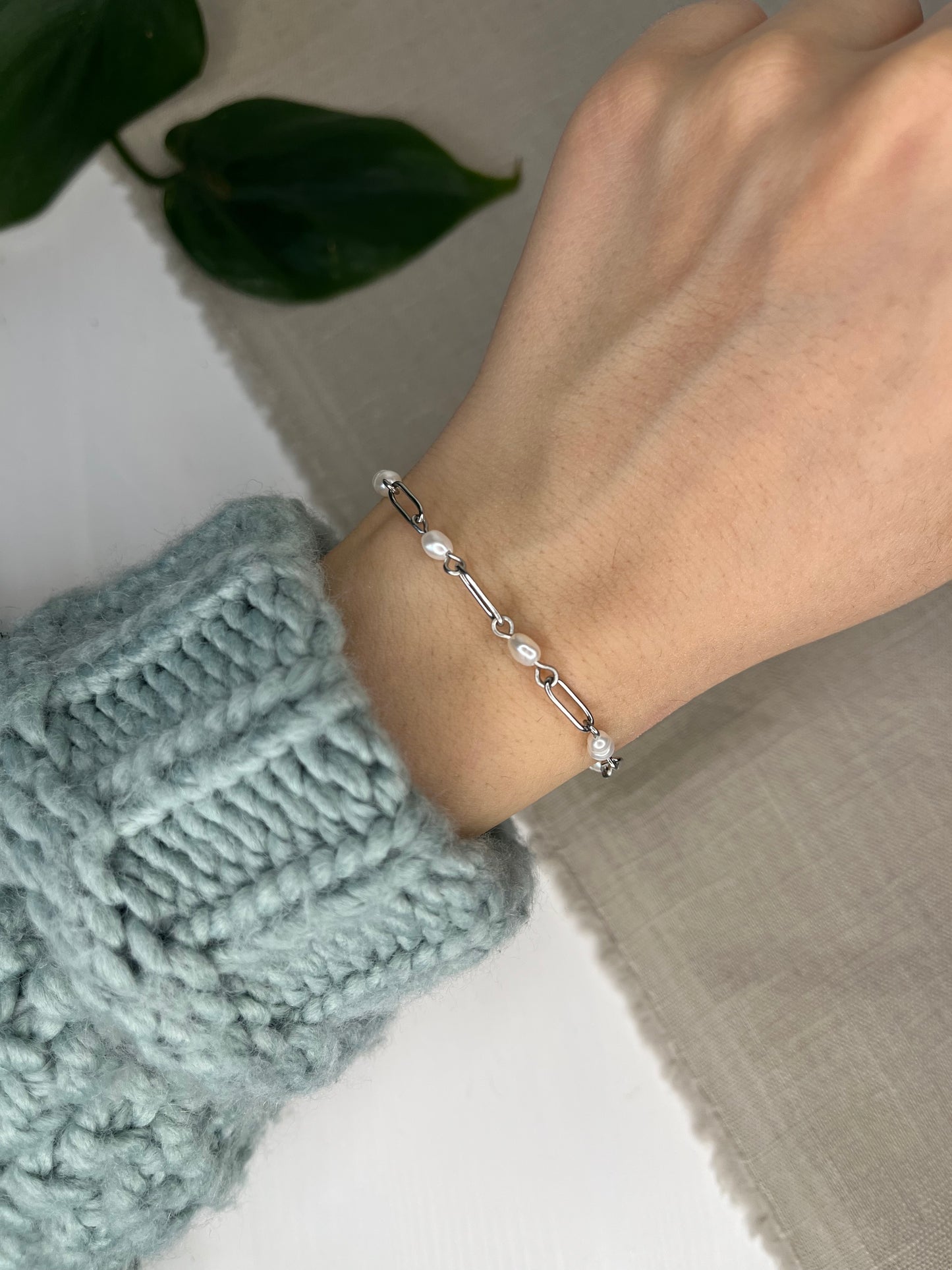 Edelstahlarmband mit Süßwasserperlen