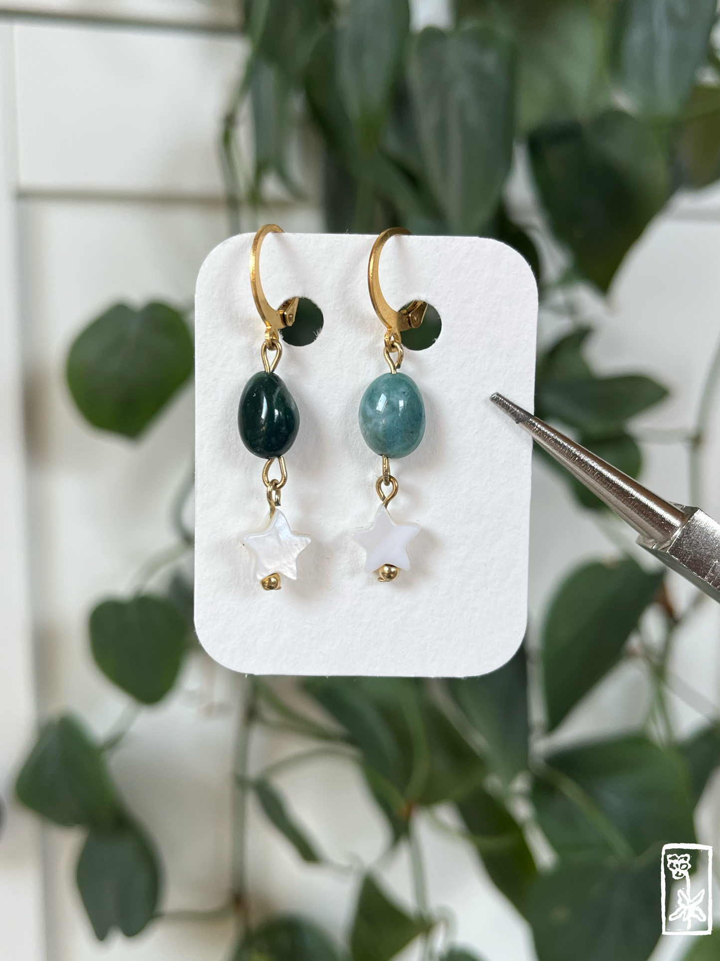 Achat-Ohrringe mit Sternchen