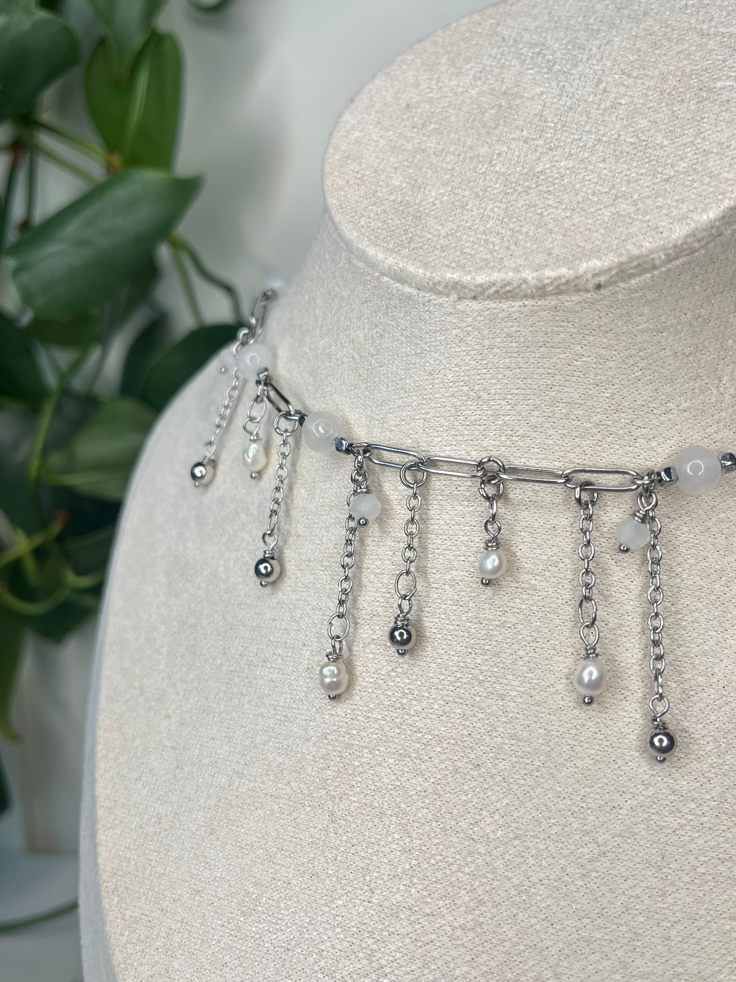 Kette "Tears of Pearls" mit Süßwasser-Perlen und Jade (Einzelstück) 🌧️