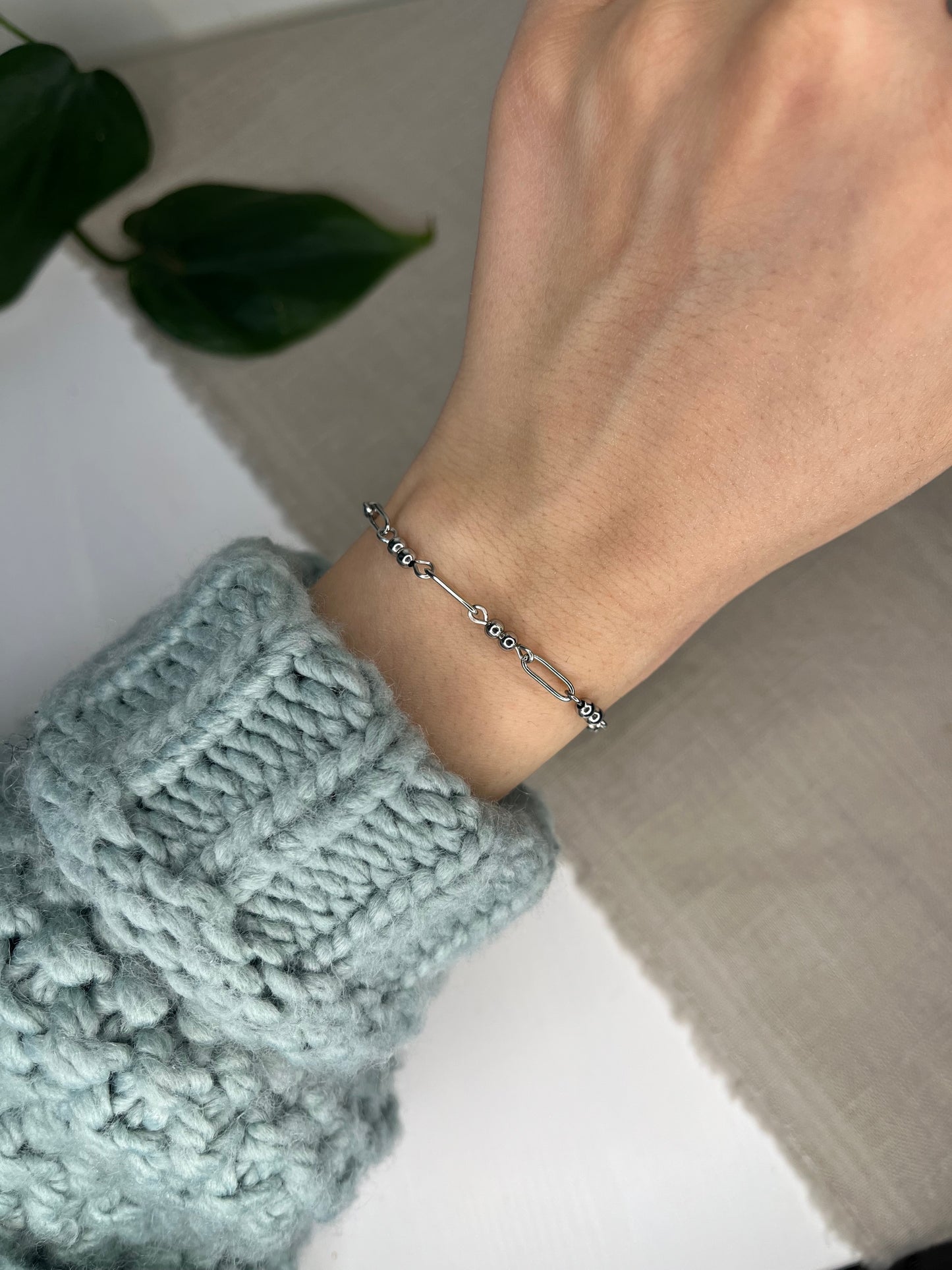 Edelstahlarmband mit Edelstahl-Perlen