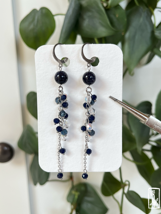 Ohrringe "Midnight" mit glitzernen Sandsteinen (Einzelstück)