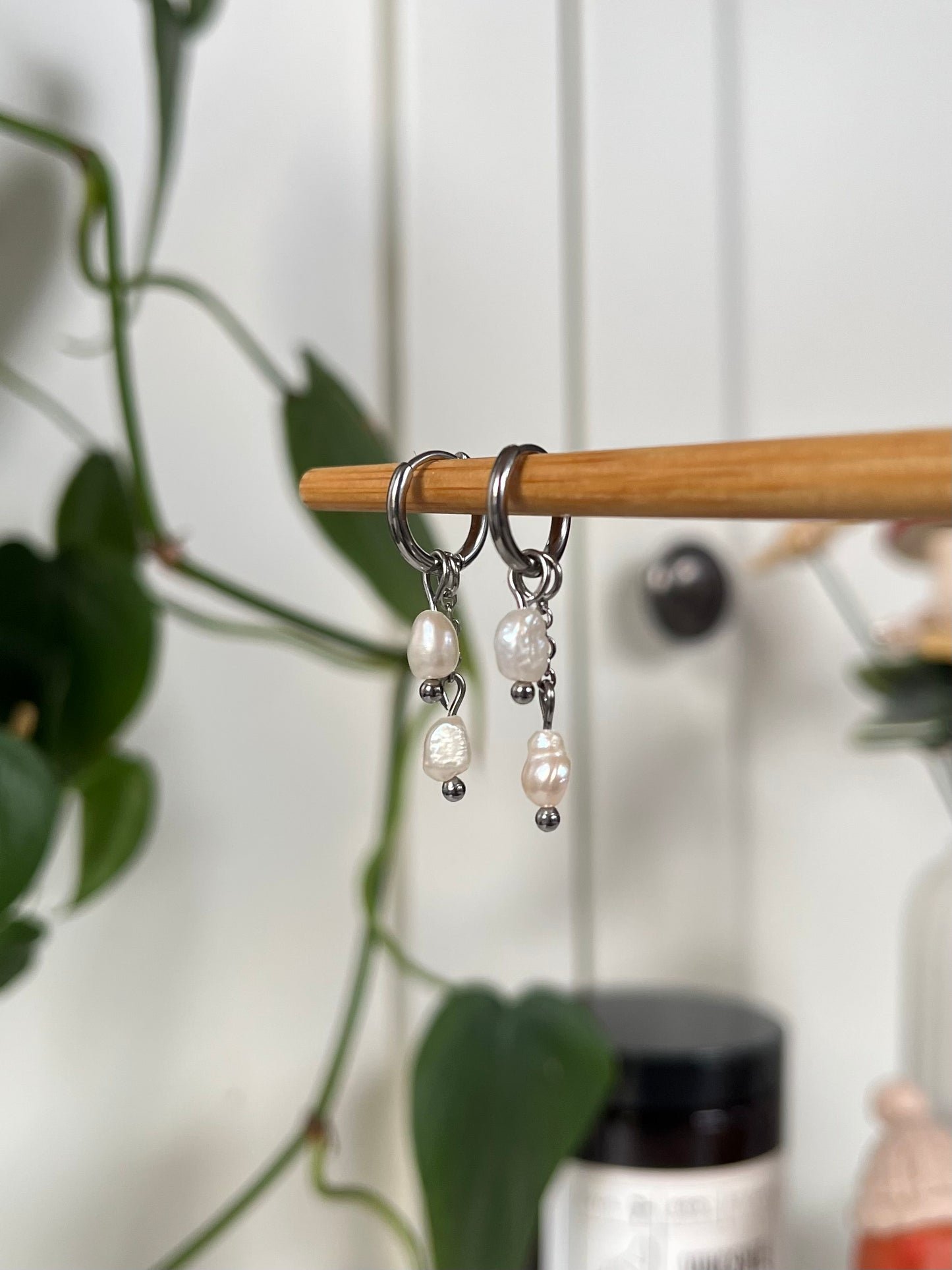 Süßwasser-Perlen Ohrringe „Petite Drop“ ✧