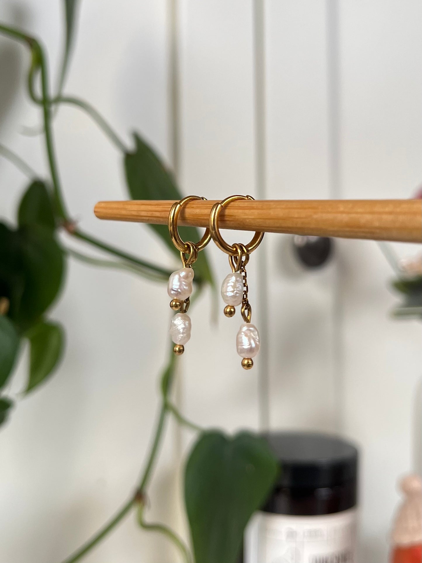 Süßwasser-Perlen Ohrringe „Petite Drop“ ✧